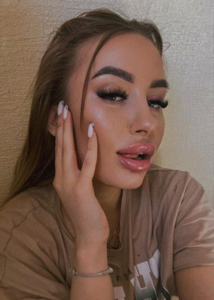 Индивидуалка Арина фото № 2 в городе Таштагол