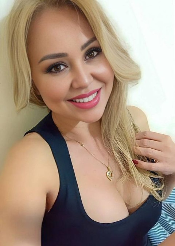 Индивидуалка Камилла главное фото в городе Таштагол 